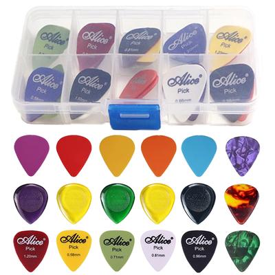 30 stuks Gitaarprikkers met Doos Effen Kleur Celluloid Waterdruppel Vorm Snaarinstrument Accessoire voor Elektrische Gitaar Bas TMZ