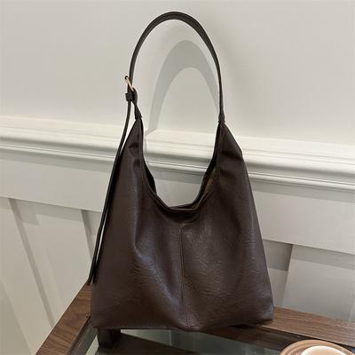 Bag Ladies 2025 New High Value Retro Shoulder Bag Summer Bucket Tote Bag