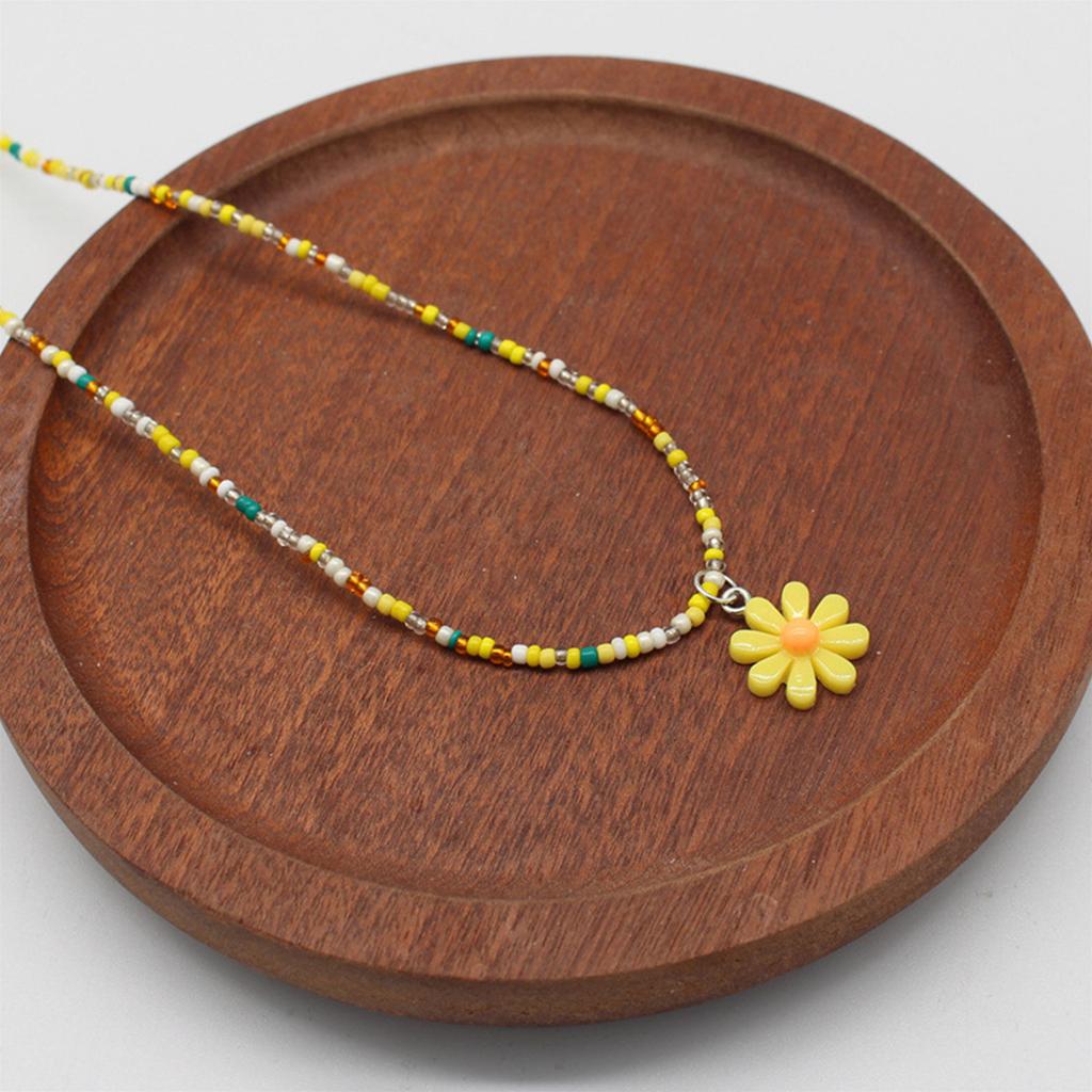 Daisy  Bead Short Sunflower Necklace Summer Rice Bead Necklace Jewelry