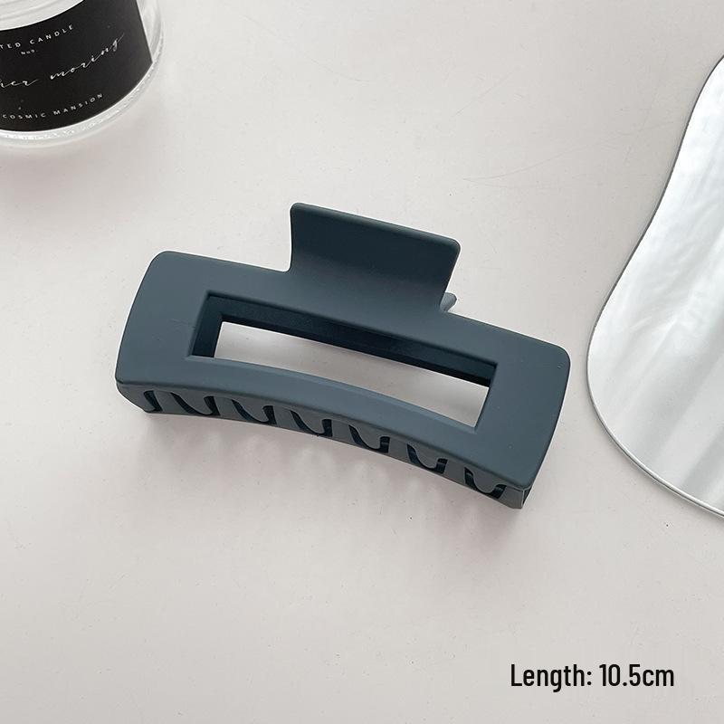 Women's Black Large Shark Claw Hair Clip for Advanced Style