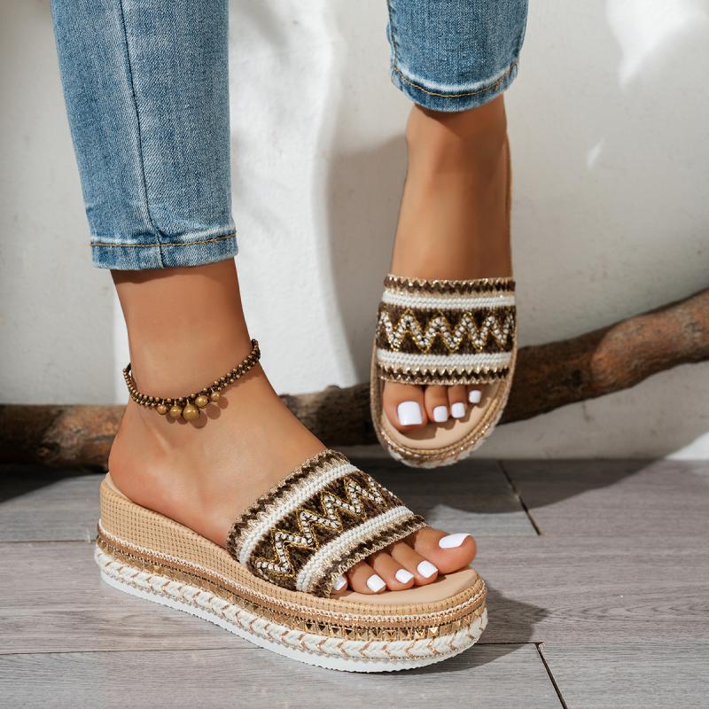 Fashion Ethnic Weave Straps Beach Platform Wedge Slippers Women 2025 Summer Bohemia Medium Heels Slides Luxury Comfort Outdoor Slides