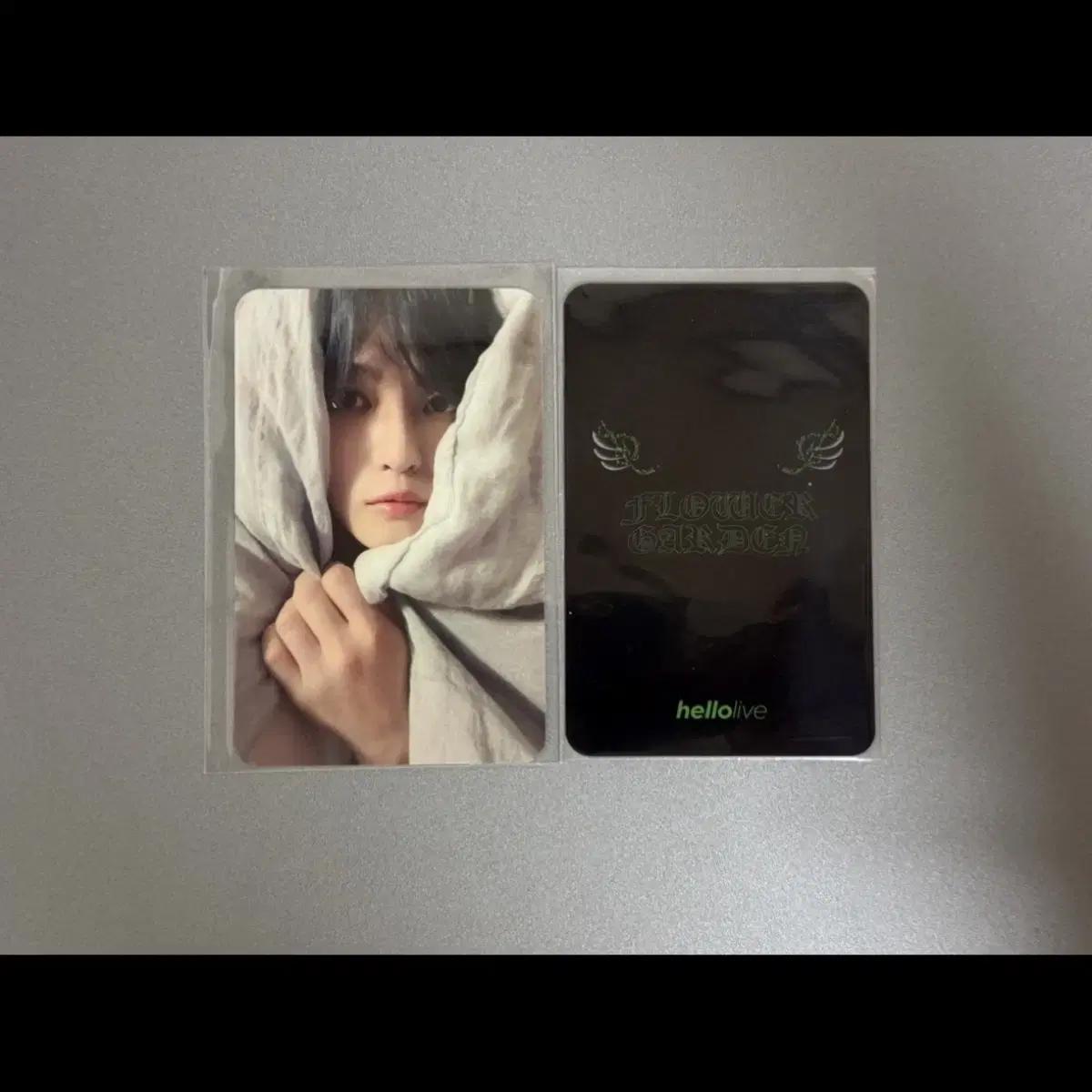 

Kim Jae-joong Hella Futon