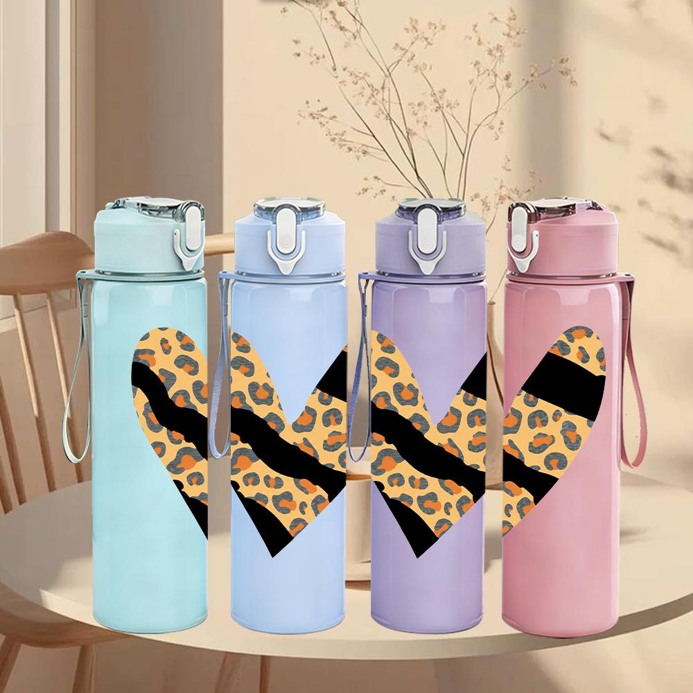 1PC Leopard Print Cutout Love Heart 750ml Color Plastic Sports Water Bottle Leakproof Flip Straw Lid Suitable for Sports Office Home Use