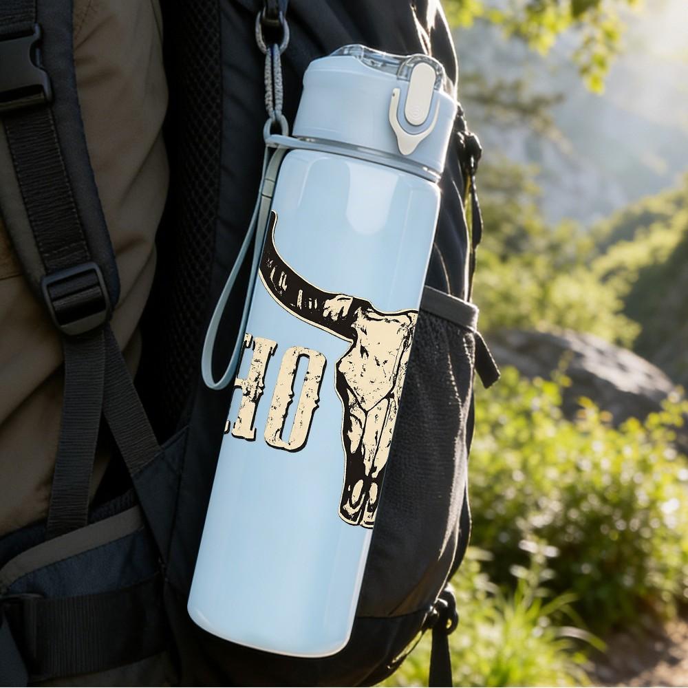 1PC Bull Cow Skull Western Style Print 750ml Color Plastic Sports Water Bottle Leakproof Flip Straw Lid Suitable for Sports Office Home Use