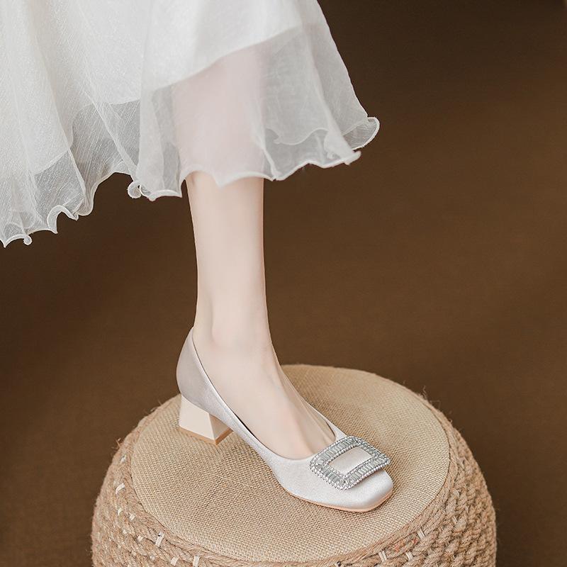 Square head thick heel women's shoes summer and autumn 2025 new square buckle banquet shoes with skirts, beautiful high heels