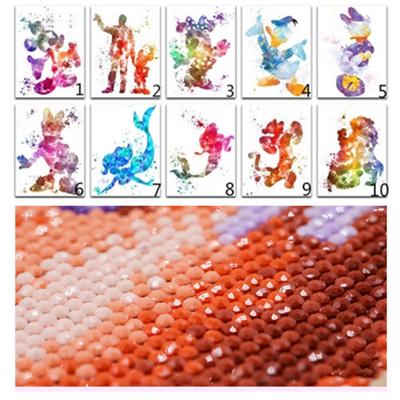 Kompletní 5D DIY Diamond Paint Cartoon anime Diamantové vyšívání Full Lay Anime Sady křížkového stehu Domácí dekorace Ručně vyrobený dárek