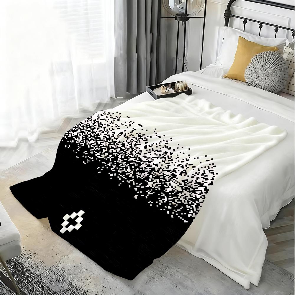 Trend Brand M-Marcelo Burlon Throw Kid-Friendly Flannel Throw Blanket Soft Warm Anti-Static Washable All Season