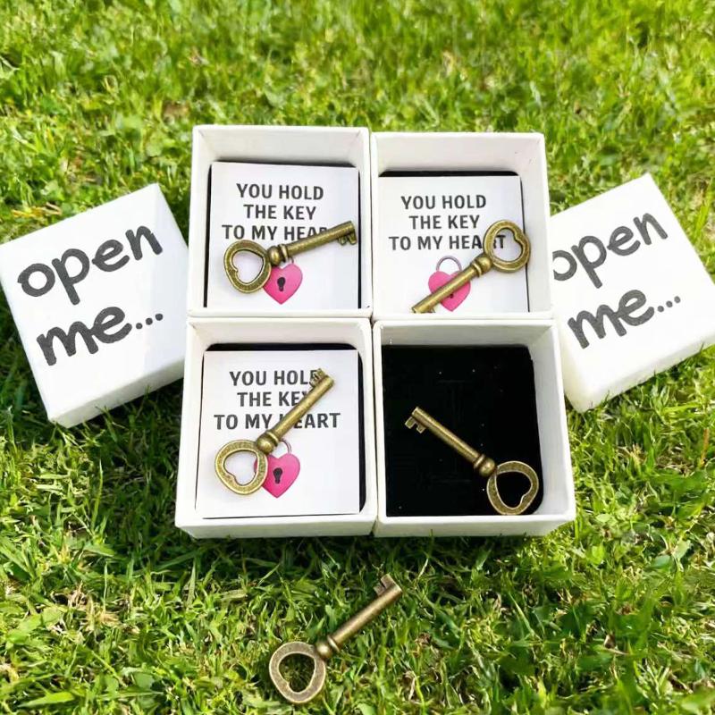 

1 Set Anniversary Valentine s Day Surprise Gift Open Me Key Gift Box For Her Him You Hold The Key To My Heart Message Card