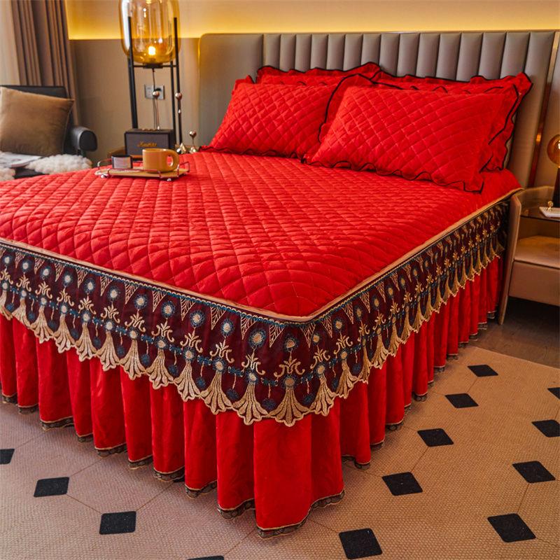 

Комплект из 3 однотонных, приятных для кожи простеганных ромбовидных сеток с цветочным узором + рельефный кружевной слой с поясом, 1 шт. Подзор для кровати + 2 наволочки 1.5m bed skirt 3pcs set