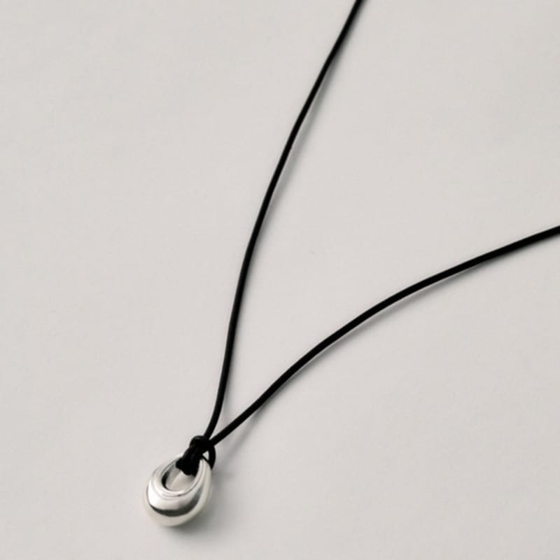 KODO Flange Pendant Necklace