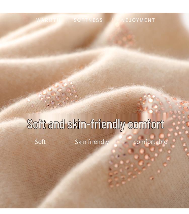 2024 Women's Seamless Half-High Collar Slimming Sweater with Rhinestone Butterfly Design