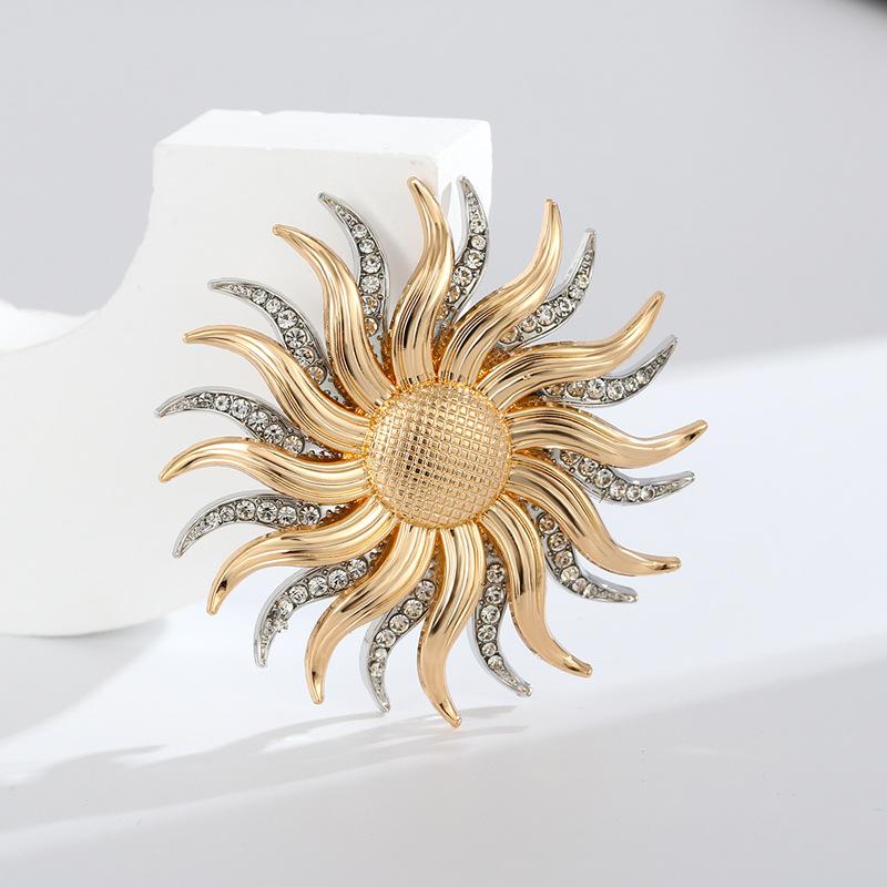 

Retro Double-layer Sunflower Feminine and High-end Men s Accessories Brooch 5*5CM