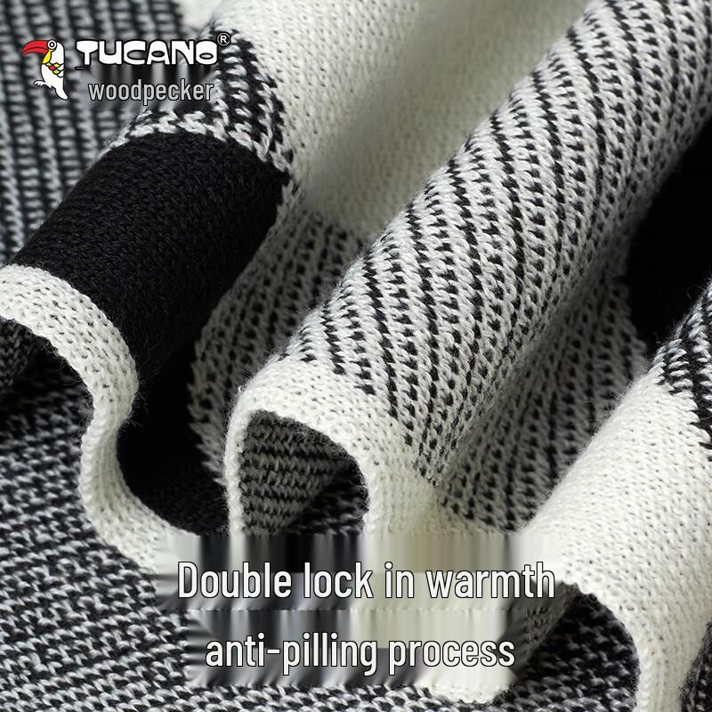 Tucano Men's Classic Plaid Knitted Winter Scarf