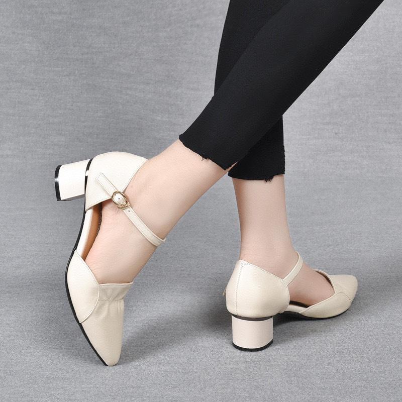 Hollow sandals 2025 summer new ruffle edge pointed head with thick heel middle heel first layer cowhide women's sandals