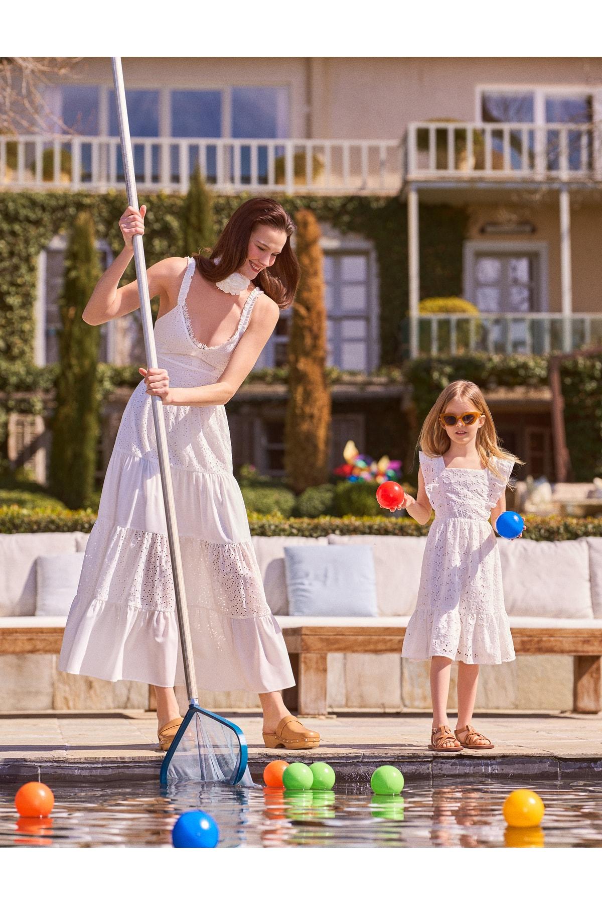 

Платье - Белый - А-силуэт