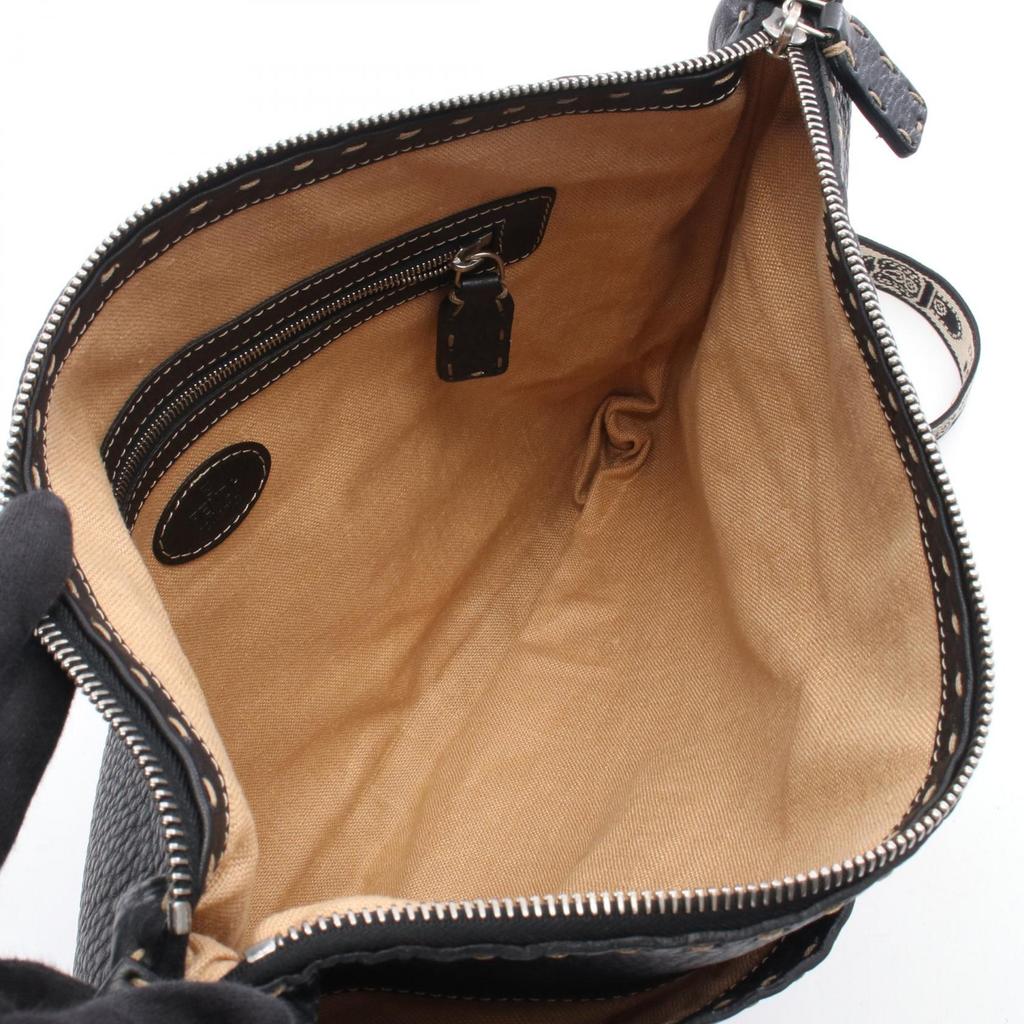 Used FENDI Selleria Shoulder Bag 8BT093 Leather Black Used Women