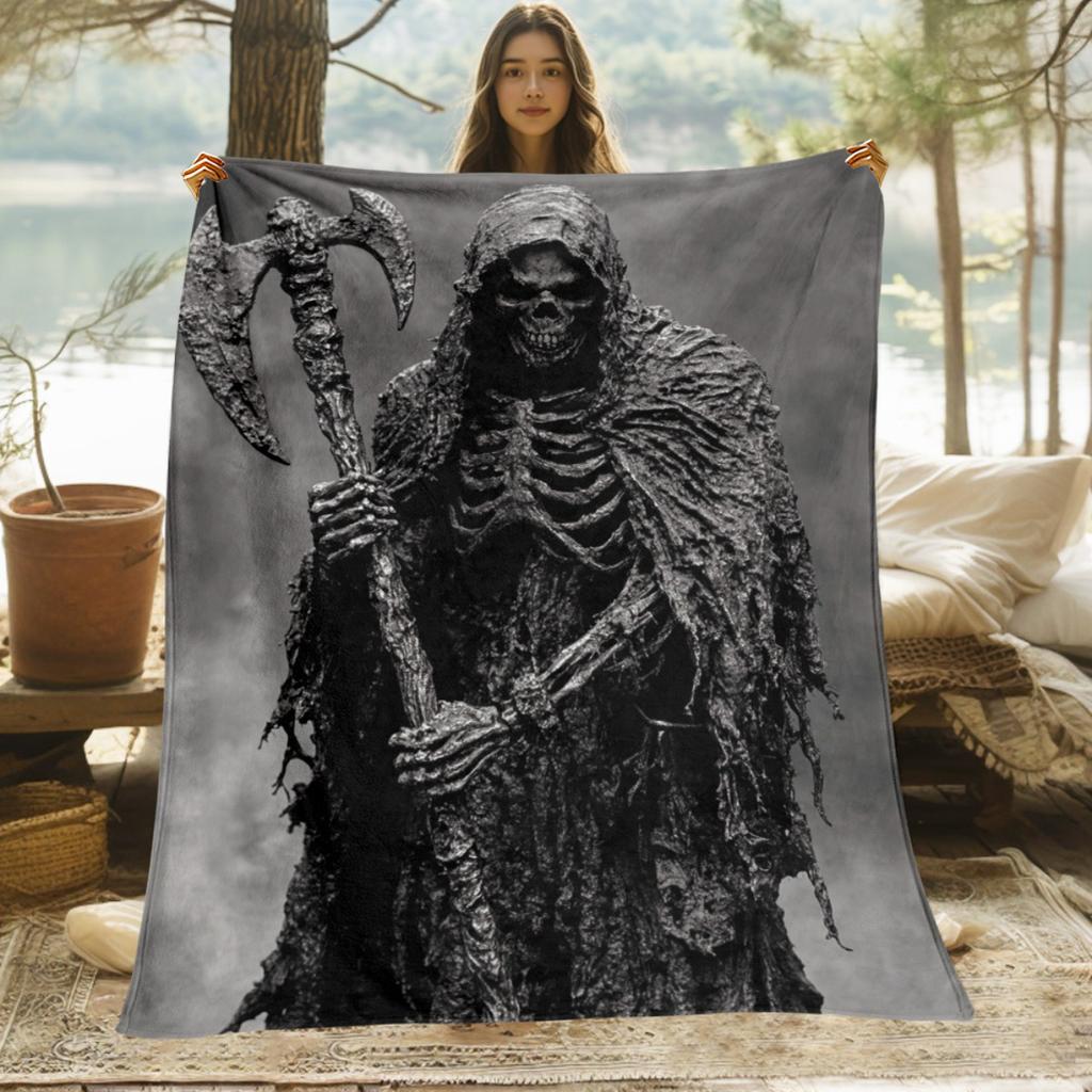 Grim Reaper Skeleton Dark Fantasy Fleece Blanket Horror Theme Soft Warm Throw Blanket for Halloween Fans Bedroom Decor Gift