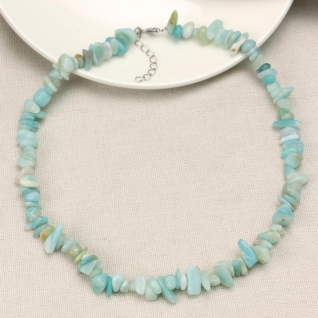 Crushed Crystal Handmade Beaded Necklace - Versatile Spring/Summer Beach Style for Women