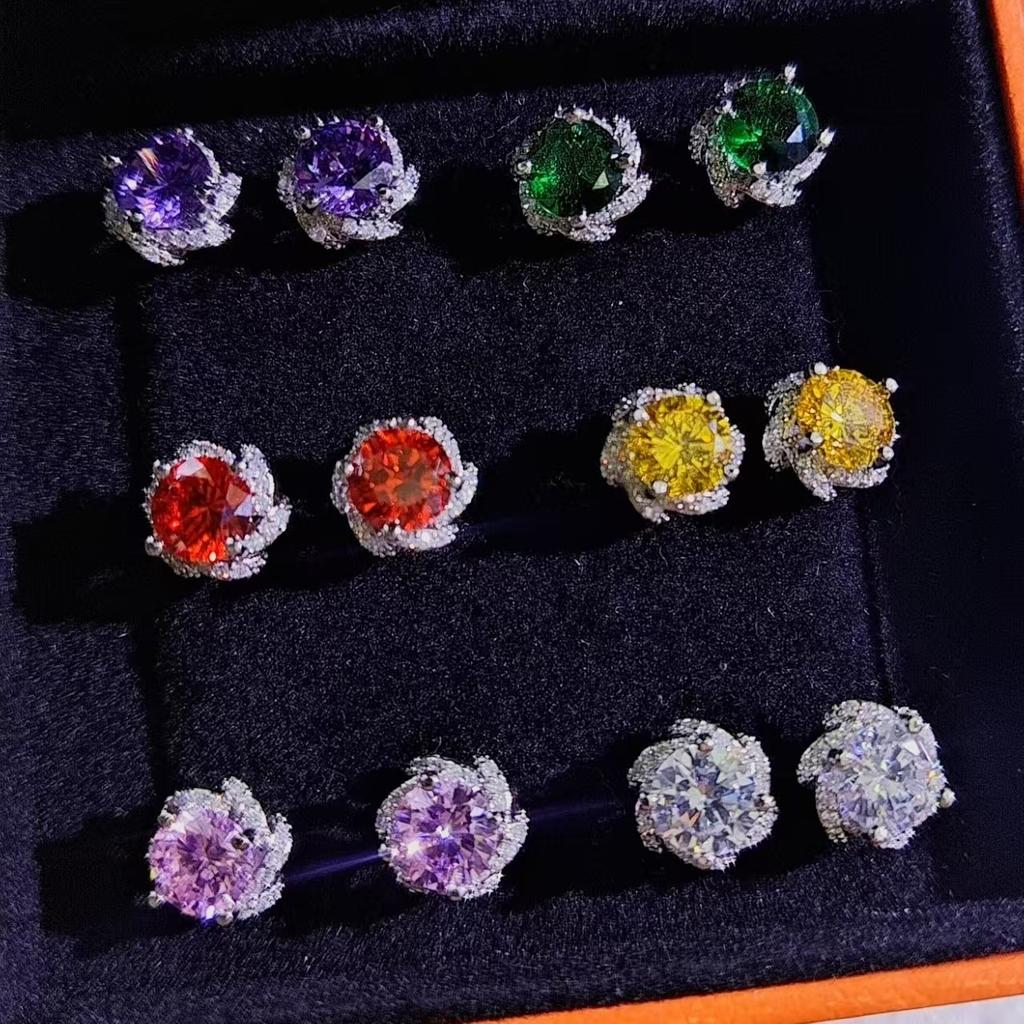 The wind is small and fresh, imitation zircon, full of diamond buds, stud earrings, women's white gold, white gold, zircon inlaid fashion earrings