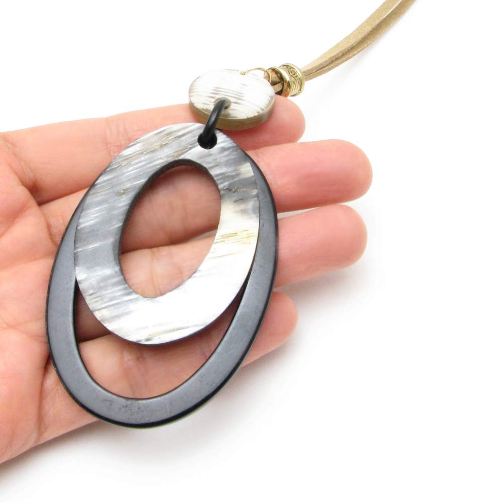 Necklace Natural Material Buffalo Horn Oval Leather KN48023 Part [Fragrant Day] (Acrylic Color Black)