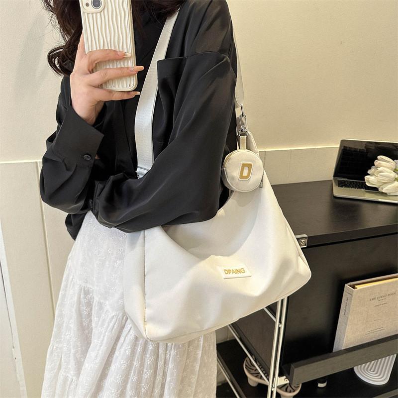 Trendy Street Style Canvas Crossbody Bag For Women 2023 Fashionable Summer Tote