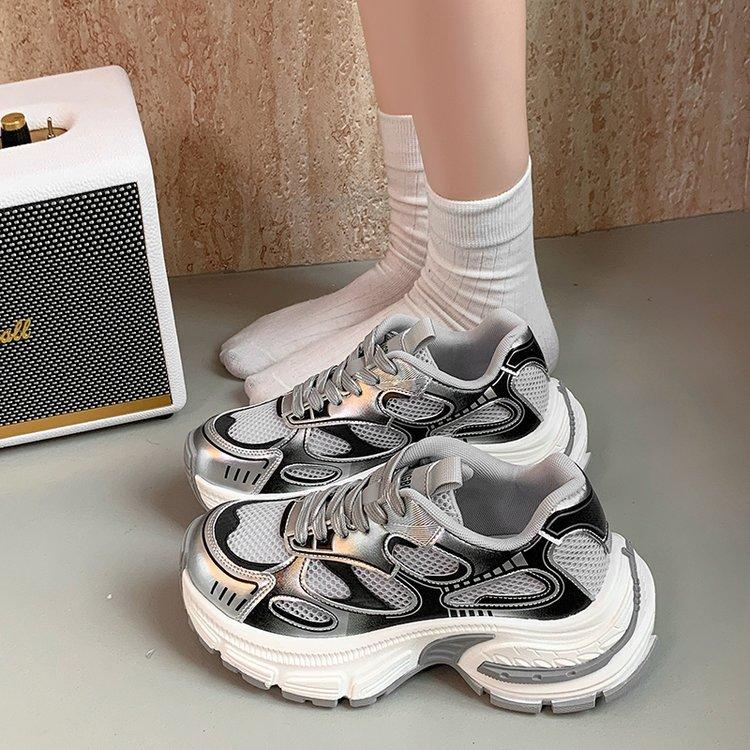 Thick-soled heightening dad shoes 2025 new versatile mesh light and comfortable lace-up retro sports and leisure shoes trend