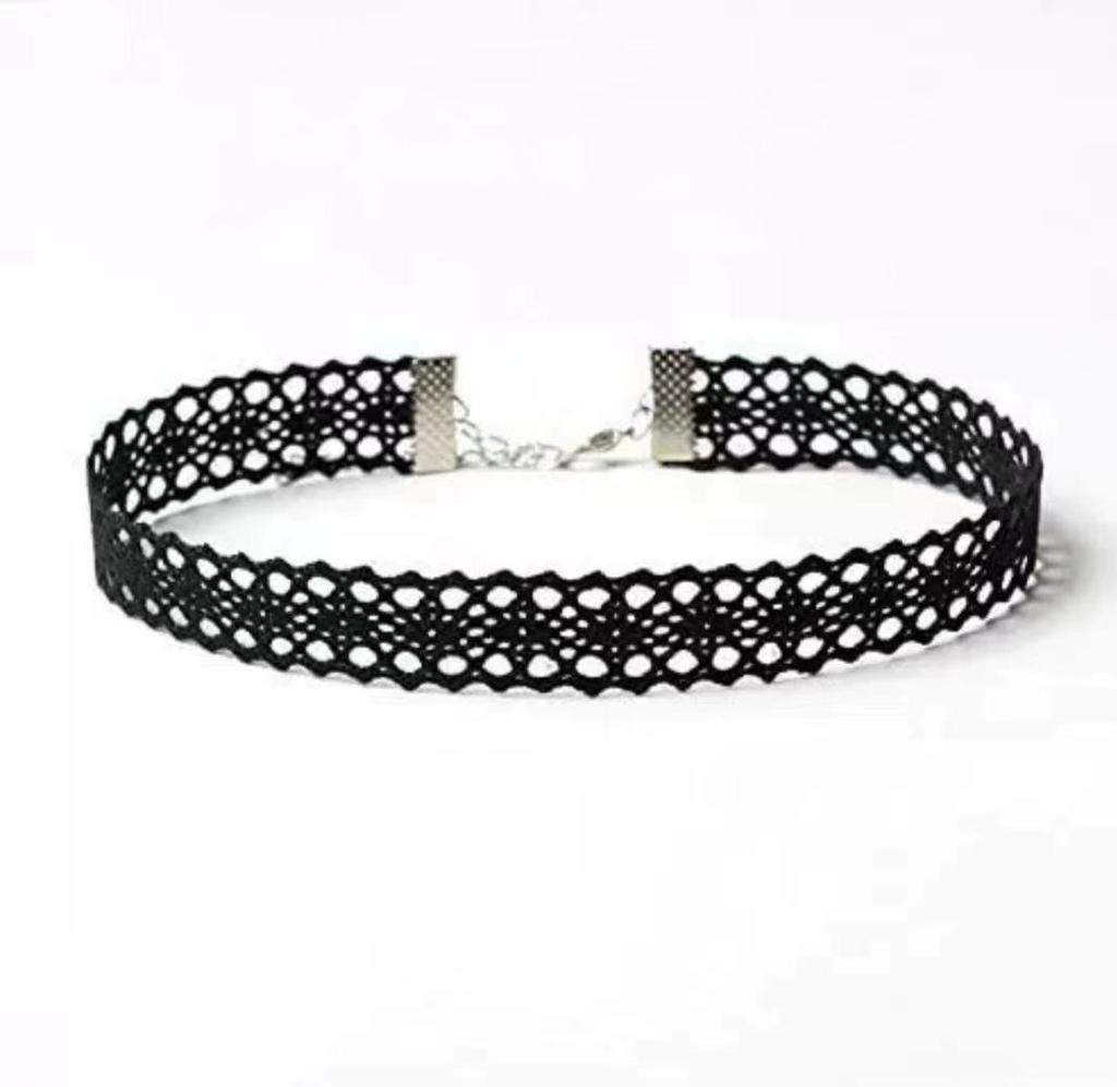 Vintage Gothic Black Geometric Flower Choker Necklace for Women