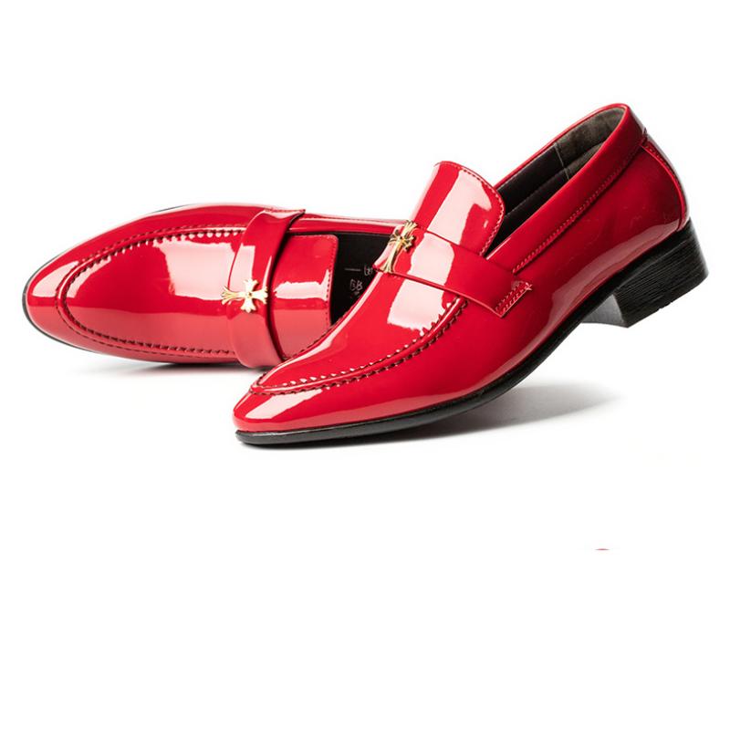 Zapatos de Hombre Diseñador Versátil Formal Oxford Zapatos de Hombre Zapatos de Boda Puntiagudos de Cuero Zapatos de Hombre Estilo Británico Nueva Moda