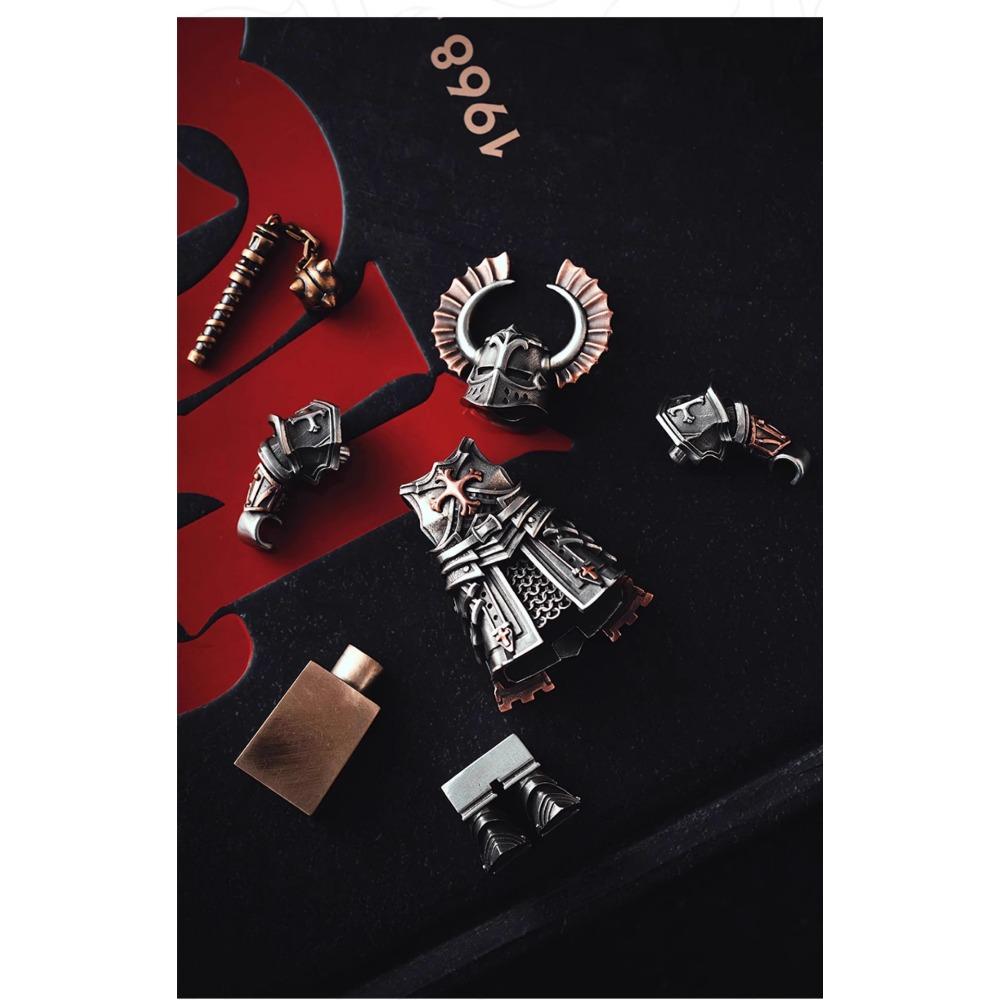 Crusader Ornament Tabletop Decoration Copper Handle Piece Creative Armor Figure Metal Figure Merchandise Souvenirs
