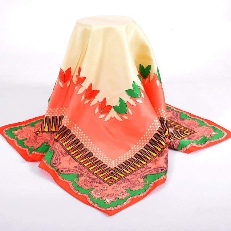 High Quality Silk Scarf Printed  New Arrival  Women Accessories 90*90cm Square Scarves Wraps Golden-plating Design Scarfs