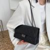 Urban Chic Quilted Chain Shoulder Bag Summer 2022 Stylish Pu Leather Crossbody
