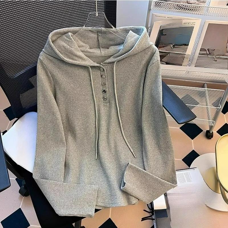 Plus Size Women's Hooded Western Style Small Shirt, Long-sleeved T-shirt, Curved Hem, Covering Meat, Thin Bottoming Top