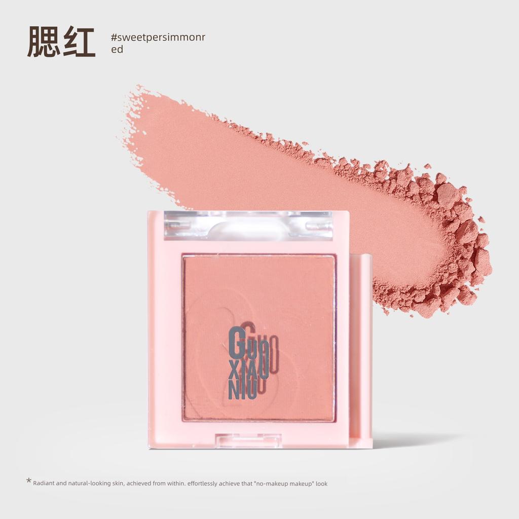 Guo Xiaoniu's Versatile Blush Cream Allows for Free Combination of Single-Color Blush Cream to Enhance, Contour, and Add a Radiant Glow