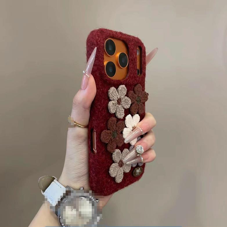 ins autumn and winter plush knitted flowers for iPhone17Pro mobile phone case Apple 16Pro retro 15Pro