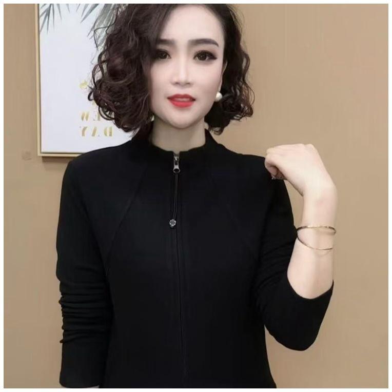 

Chic Zippered Women s T-Shirt: Stylish, Versatile, Casual Base Layer for a Trendy Look 5XL (155-165 jin) чёрный