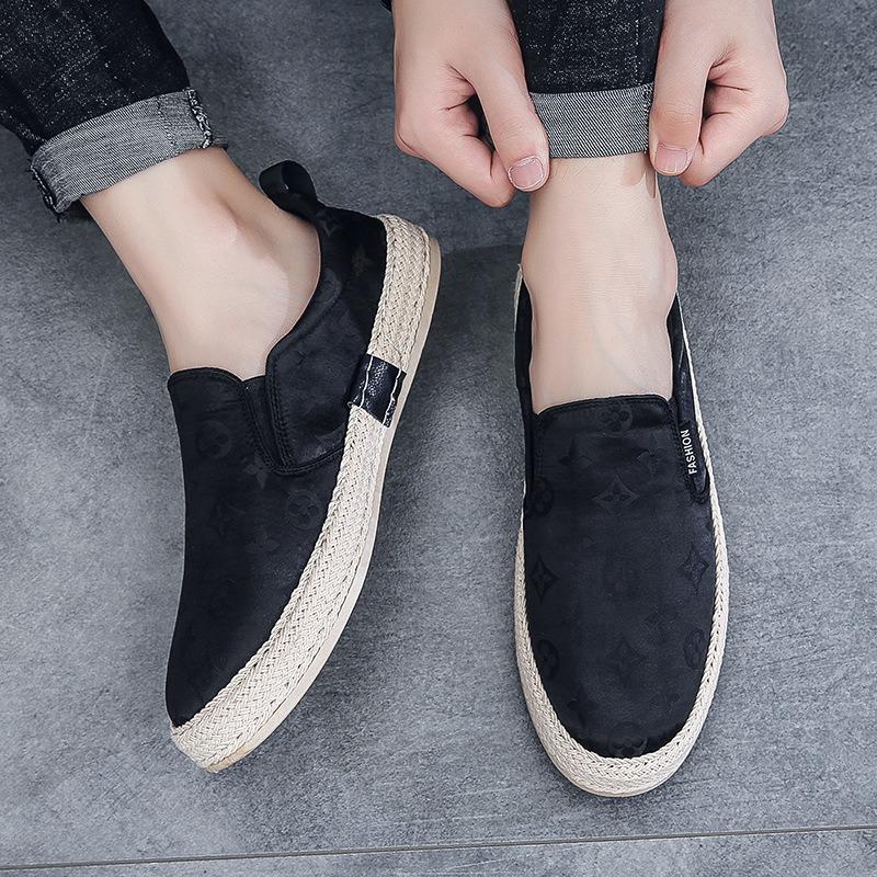 Men's casual single shoes are breathable in summer, versatile ice silk umbrella cloth, lazy shoes cover feet and pedal fisherman shoes men