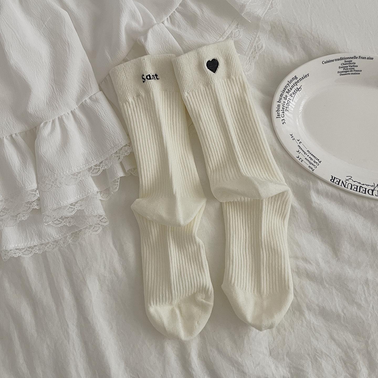 

Women s Autumn Mid-Calf Socks - Trendy Collegiate Style Korean Long Pile Socks for Fall and Winter One Size кремовый/белый