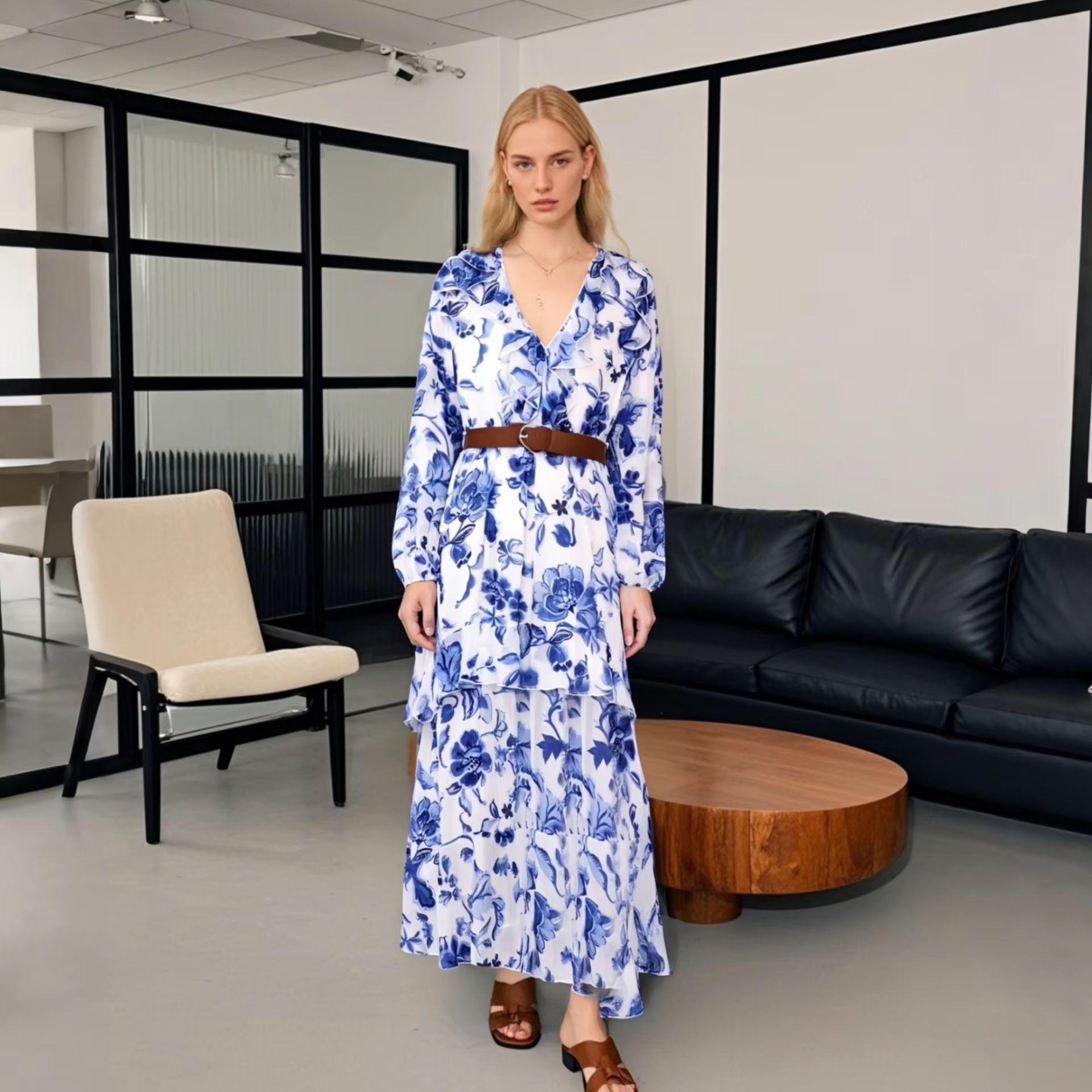 

2025 Spring/Summer Women s Slimming Midi Dress with Belt and Layered Print L синий
