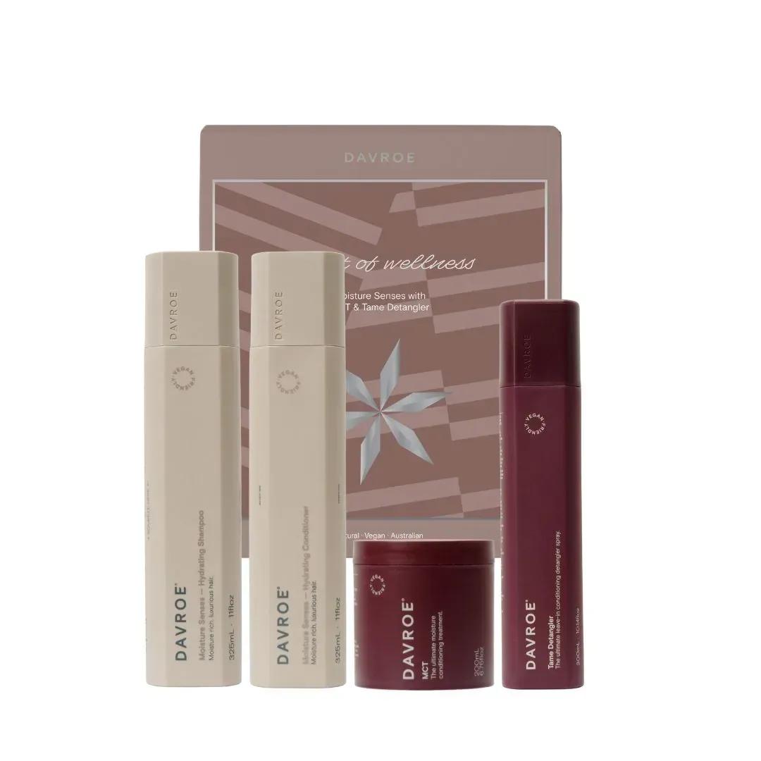 

Moisture Senses Christmas Hair Care Quad Pack Davroe 325ml/325ml/200ml/300ml