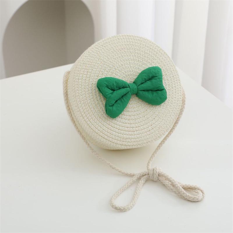 Children's Straw Woven Crossbody Bag - Small Girl's Phone and Coin Purse for Summer Outings and Seaside Trips