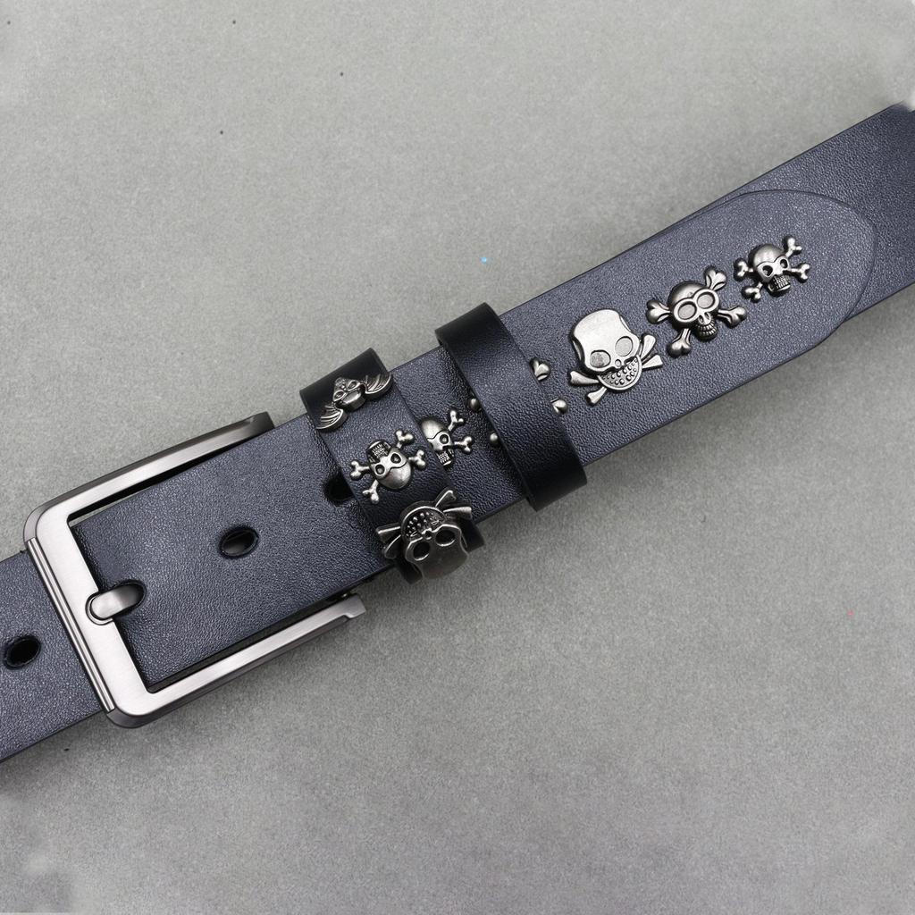 Trendy Retro Skull Rivet Belt: Unisex Punk Style for Jeans