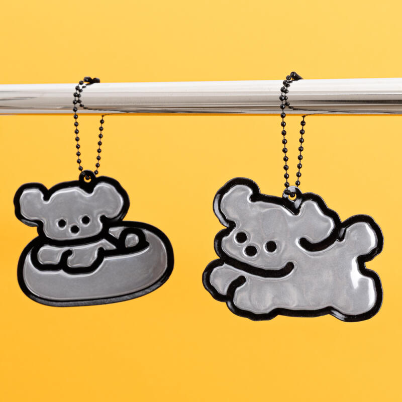 Светоотражающий брелок-рыбка кои Run Koi