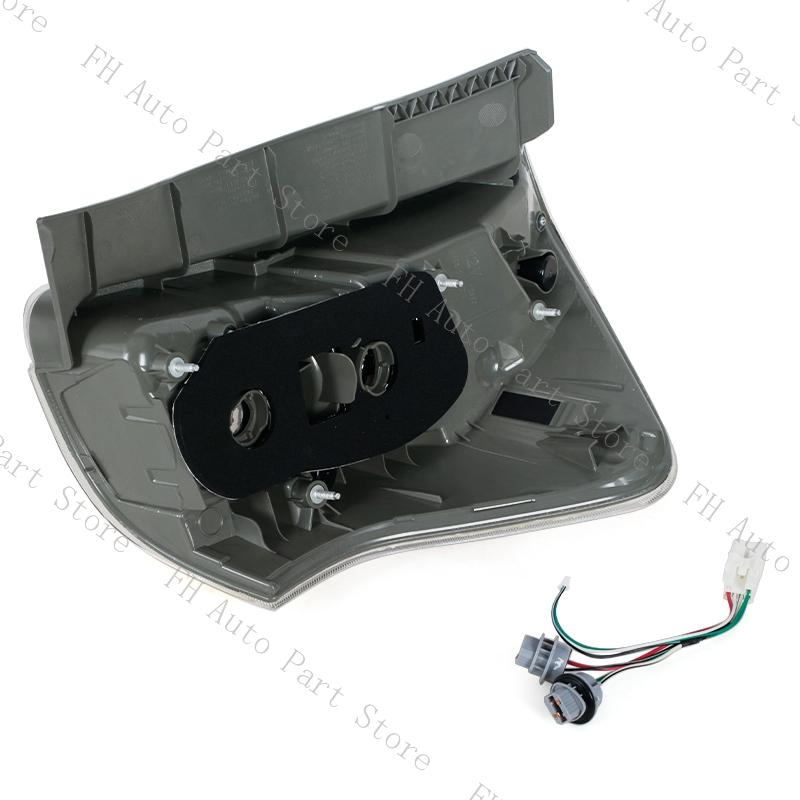 Taillamp Taillight For Toyota Prius V PriusV 2015-2018 US Version Car Rear Bumper Tail Light Brake Stop Reverse Lamp 8155147272