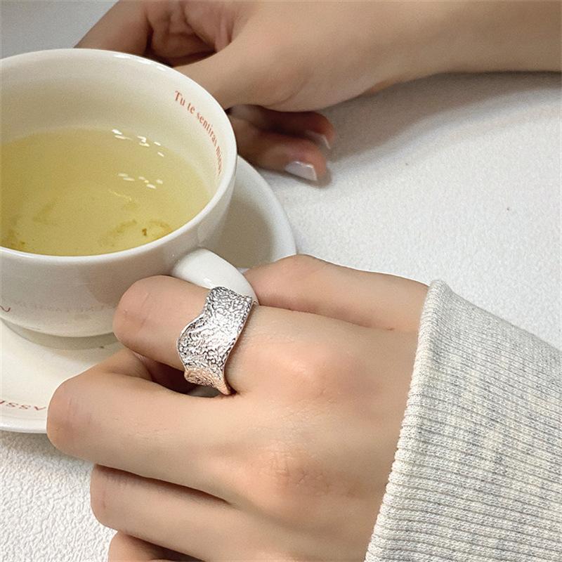 Irregular lava texture ring female design simple ins cold wind opening index finger ring tide