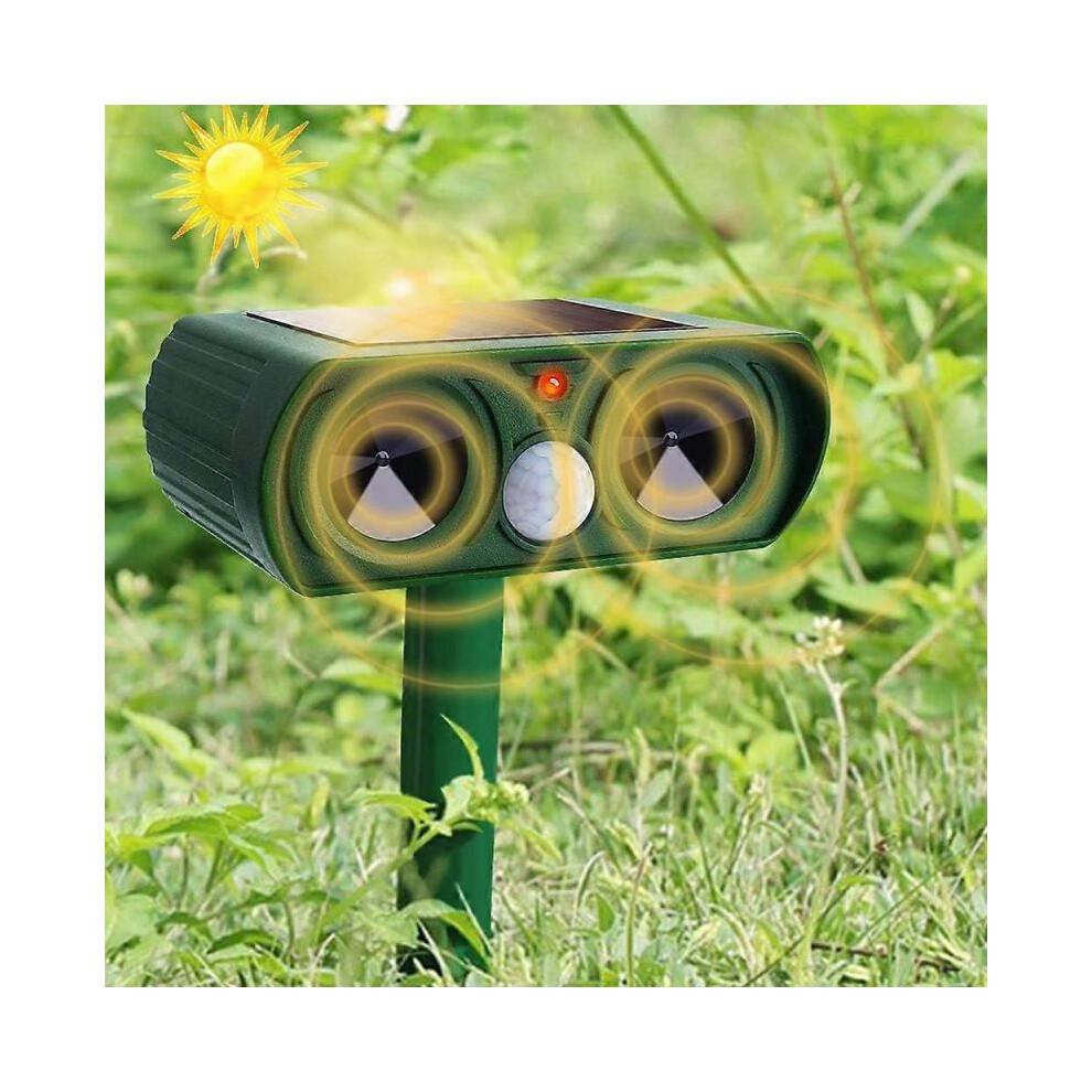Solar Powered Waterproof Cat Repellent Fox Repellent Garden Ultrasonic Pet Deterrents Solar Animal Repeller Outdoor with Motion Sensor for Bird Dogs R