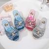 Girls' high-heeled cool slippers summer new children's princess crystal shoes medium and older children's beach shoes