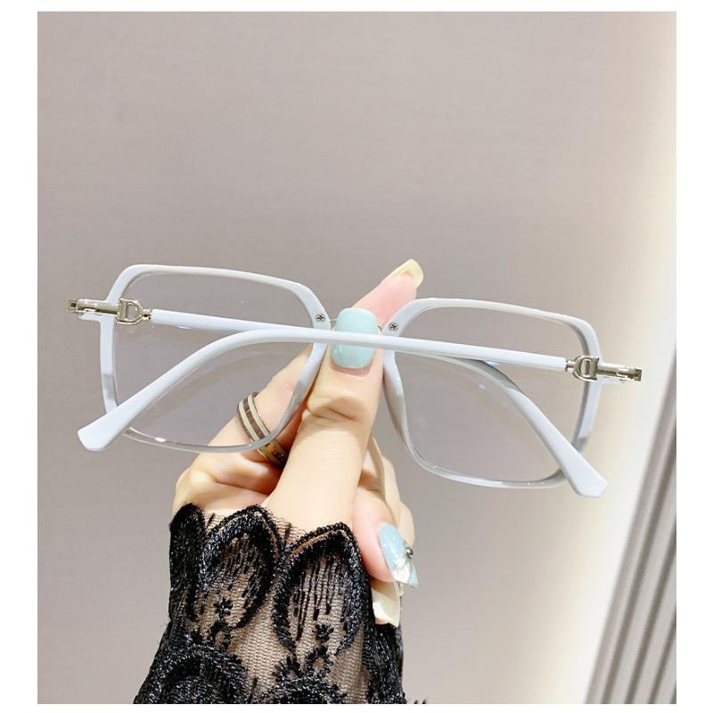 High-end High-definition Women's Full Frame Reading Glasses Blue Light Blocking Far Sight Eyewear Ultra Light Ladies Eyeglasses