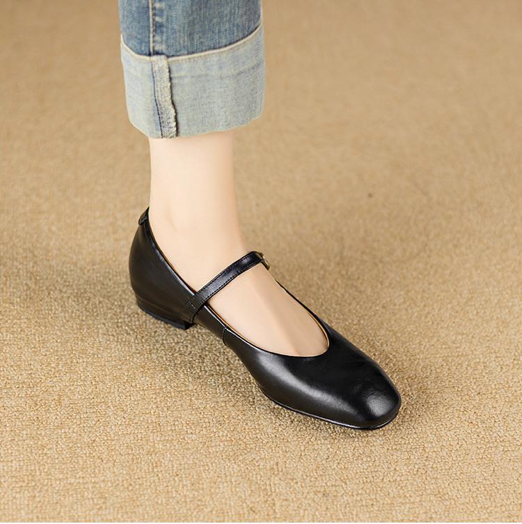 2025 New Seasonal Round Head Coarse Heel Strap Mary Jane Shoes Women's British Style Commuting Comfortable Women's Single Shoes