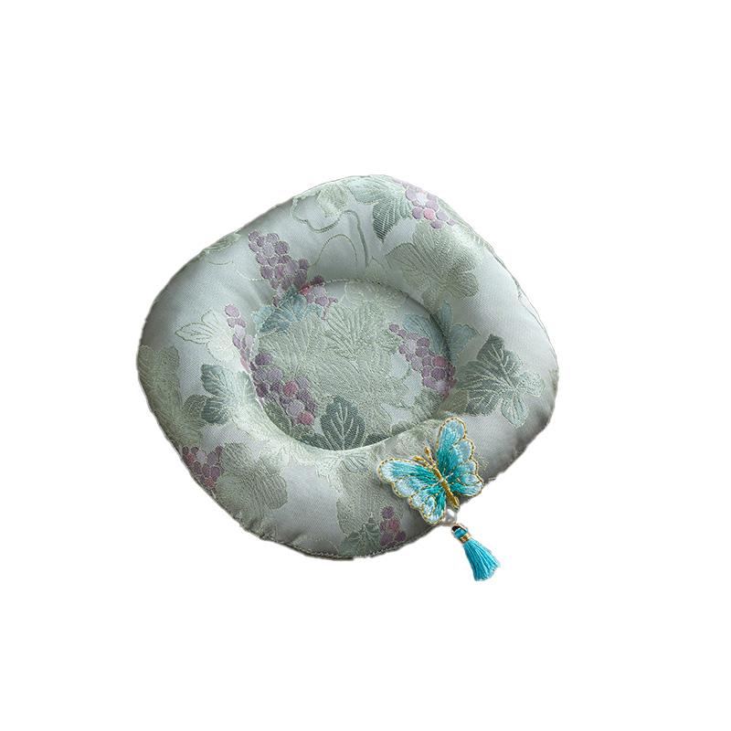 1PC Tea Ceremony Mat Decorative Table Mat 3D Butterfly Chinese Style Teapot Mat Heat-Resistant Fabric Coaster Round with Tassels