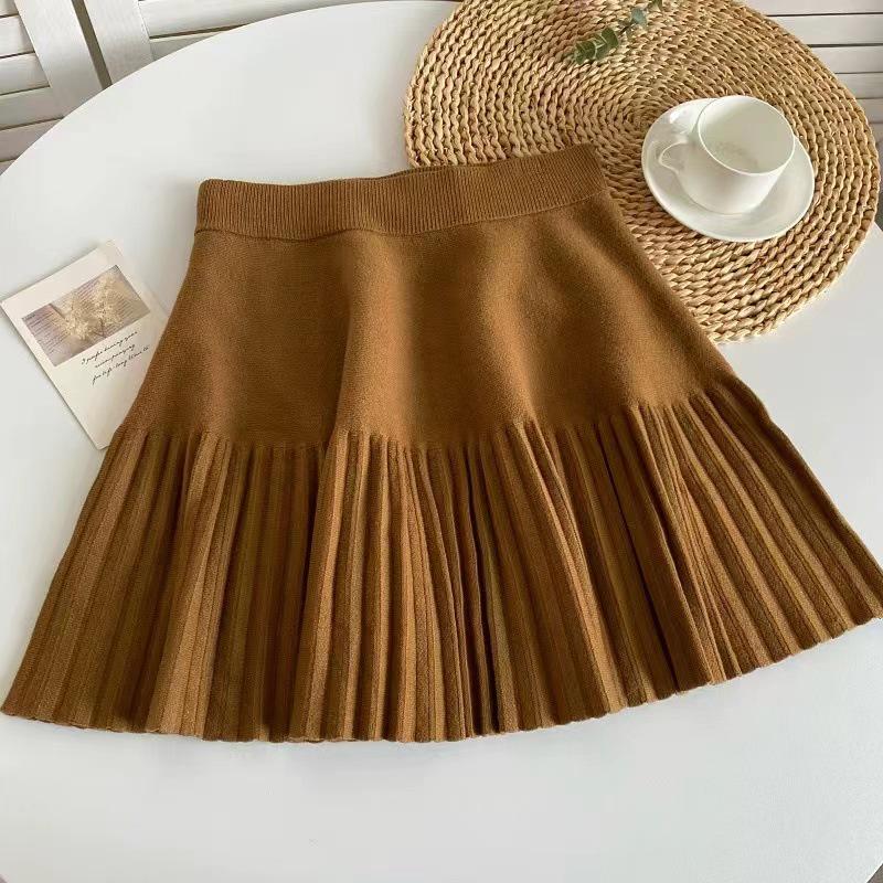 "2024 Autumn High-Waist A-Line Pleated Knit Skirt for Women"